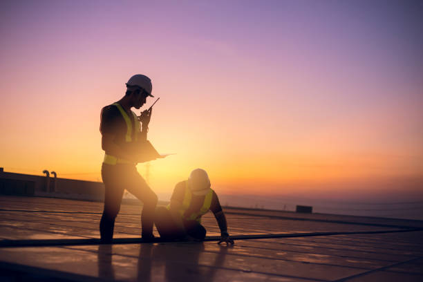Best Best Roofing Contractors  in Dundee, MI